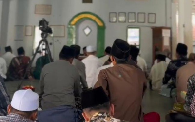 Mempererat Ukhuwah dan Menggali Ilmu: Pengajian Rutin di Pondok Pesantren Assholach Kejeron
