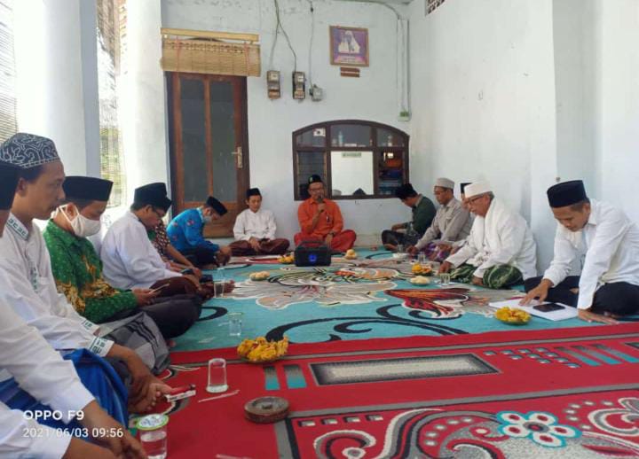 Assholach Gelar Rapat Persiapan Wisuda Terpadu 2021