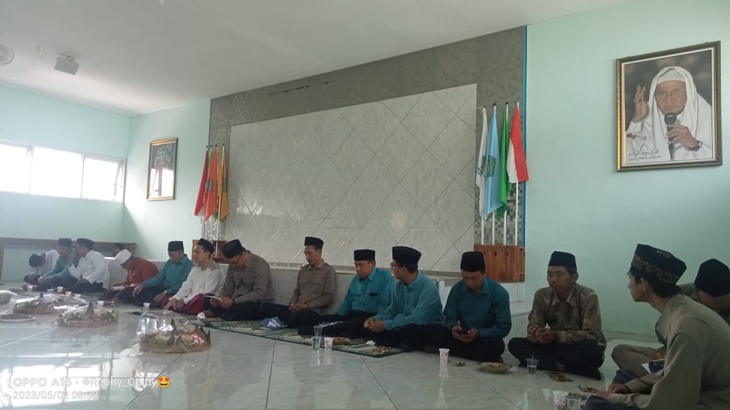 belajar-berkhidmah-kepada-allah-dari-kisah-cinta-laila-majnun